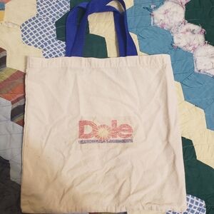 Dole Tote